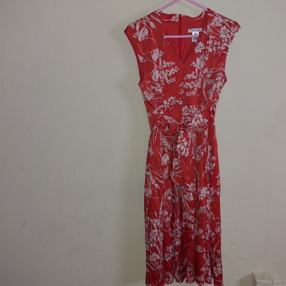 North Style Sleeveless dress